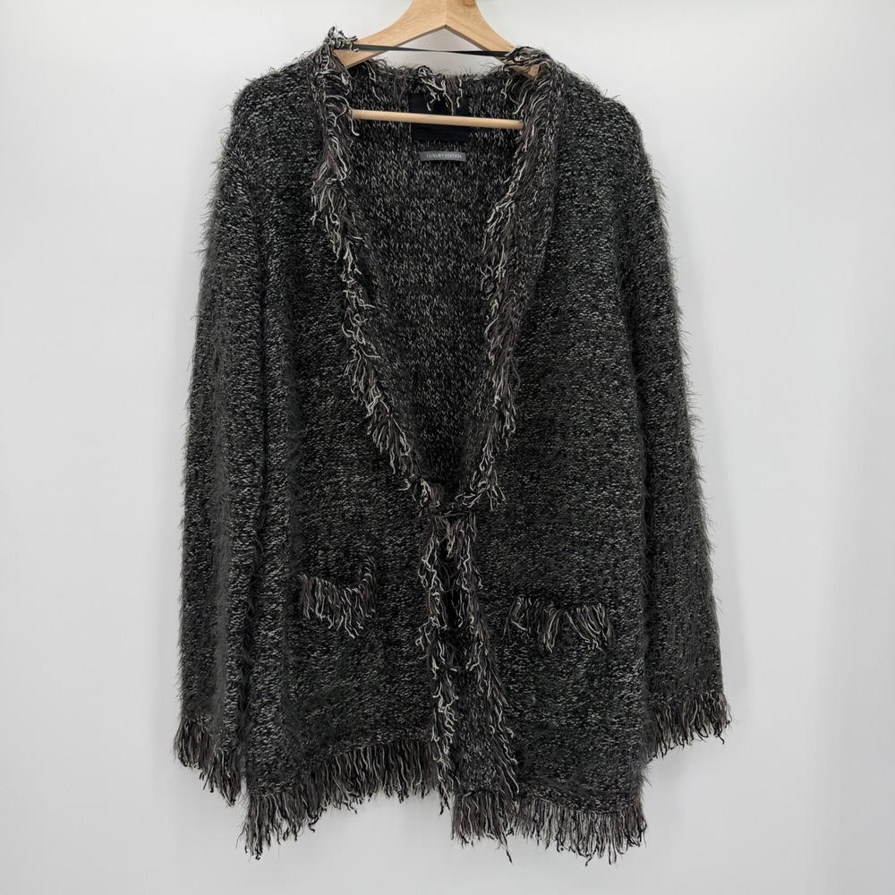 Oui Luxury Edition Gray Textured Fringe Cardigan Sweater Oversized Pin Size 10
